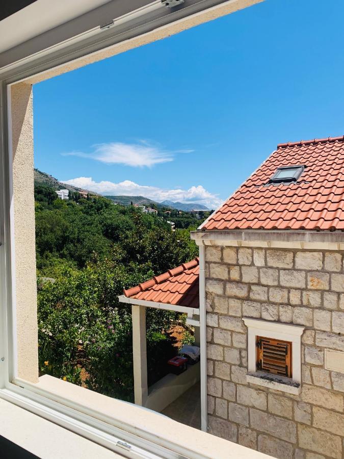 Madonna Guesthouse II ドゥブロブニク エクステリア 写真