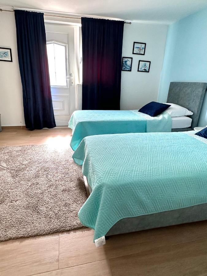 Madonna Guesthouse II ドゥブロブニク エクステリア 写真